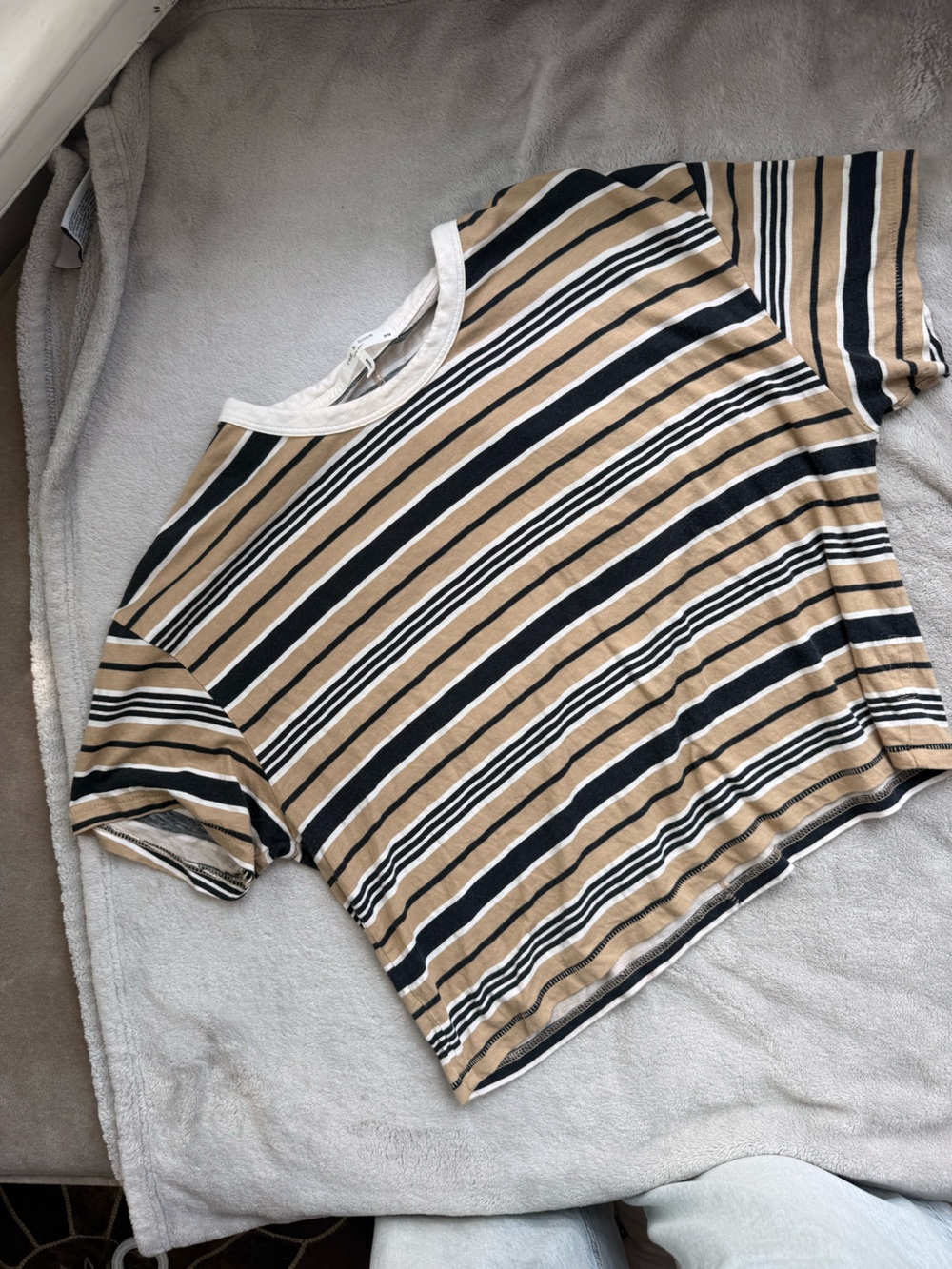 rag & bone - Short-Sleeve Striped Crewneck Tee in Tan, Black & White - size M